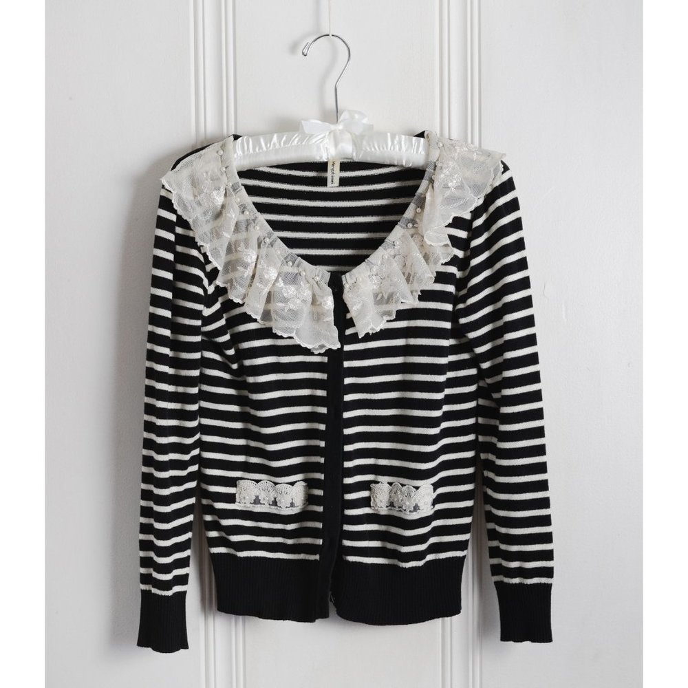 Young old lady vintage cardigan
